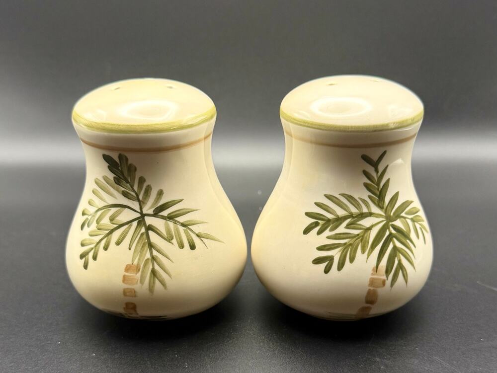 Palm Court Tropical Palm Tree Salt & Pepper Shakers Ceramic 2 Pc Set w/ Box